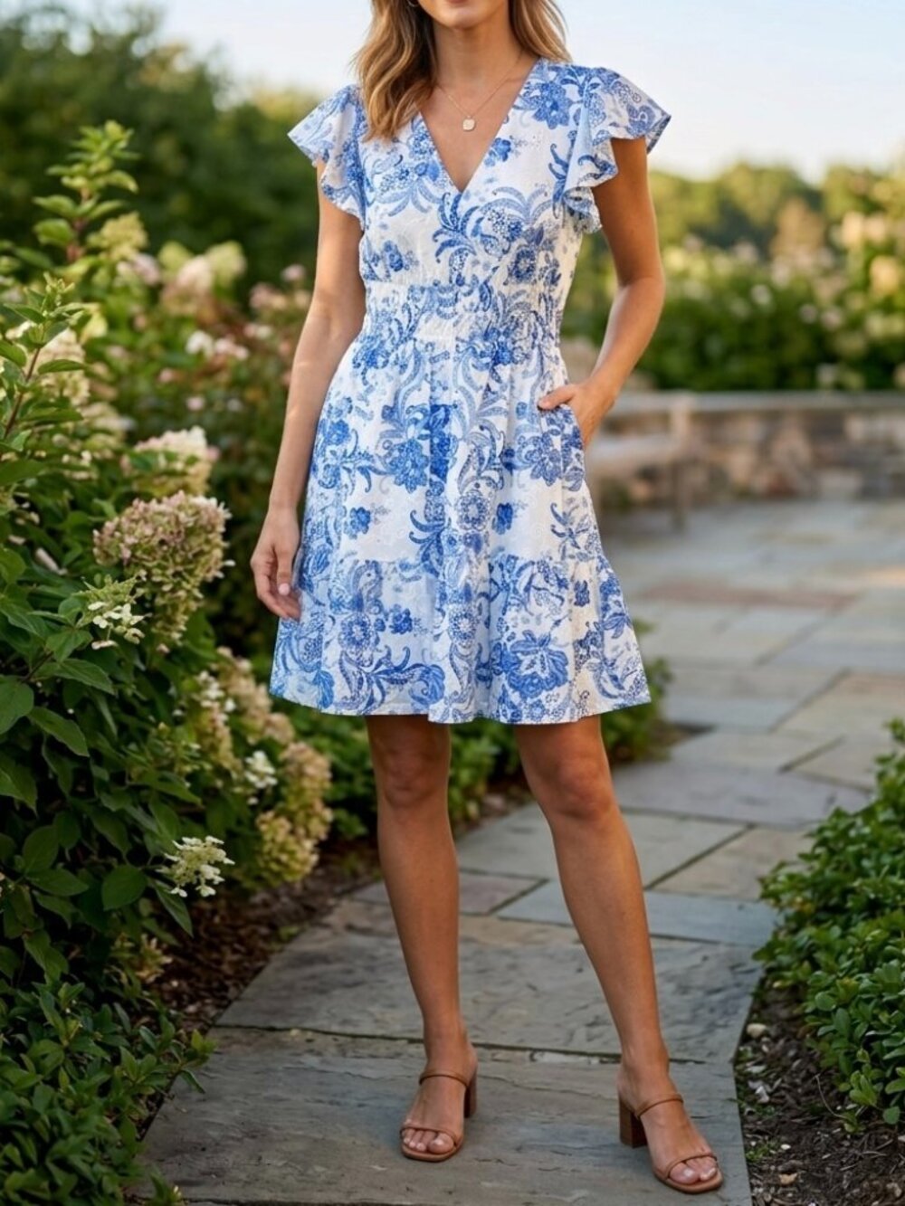 Eliza J Blue/White Floral Eyelet Fit & Flare Mini Dress Women’s Sz 2 Cottagecore